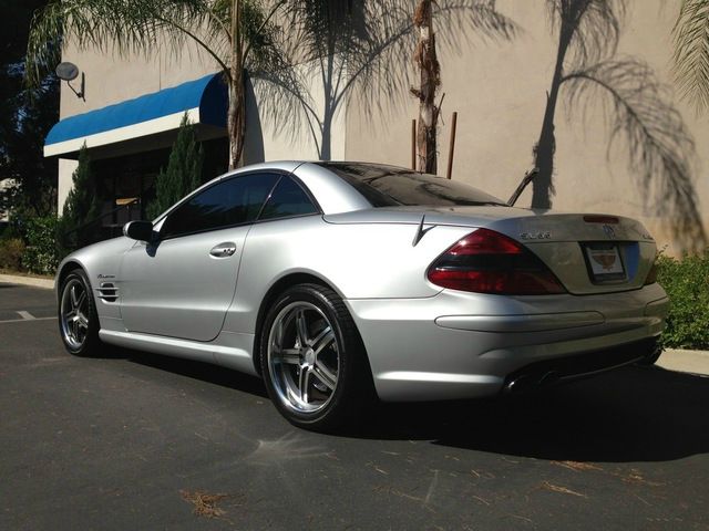 2004 Mercedes-Benz SL-Class 2WD XLT Styleside