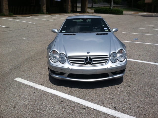 2006 Mercedes-Benz SL-Class 2WD XLT Styleside