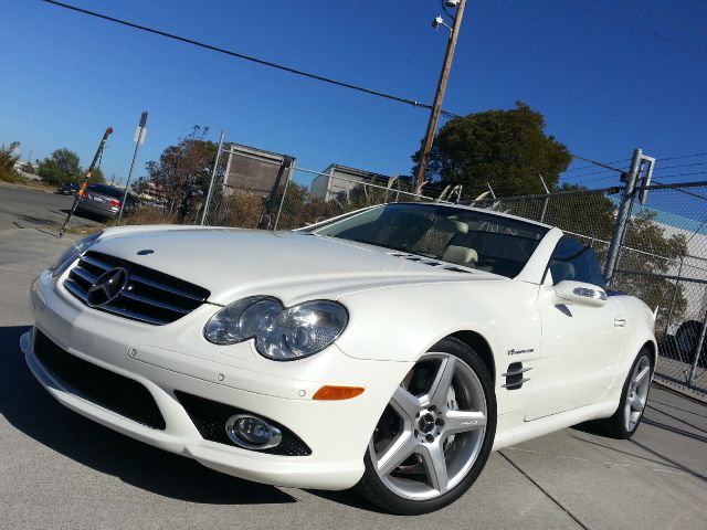 2007 Mercedes-Benz SL-Class 2WD XLT Styleside