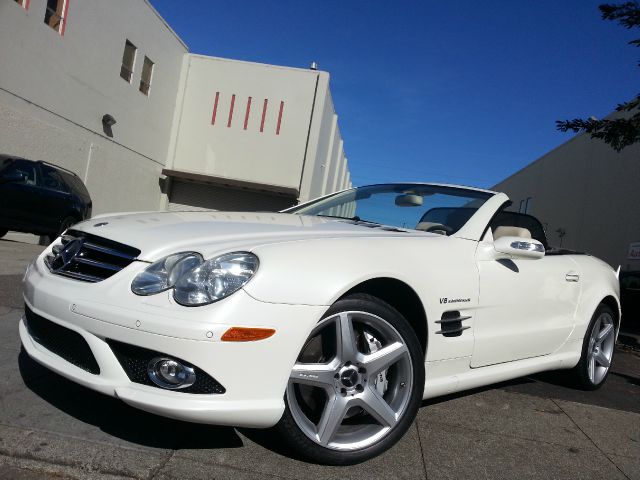 2007 Mercedes-Benz SL-Class 2WD XLT Styleside