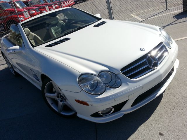 2007 Mercedes-Benz SL-Class 2WD XLT Styleside