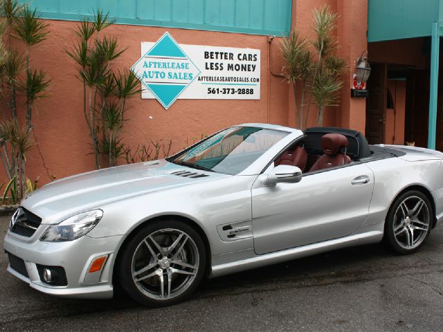 2009 Mercedes-Benz SL-Class Double Cab