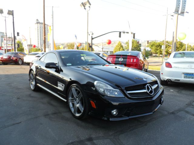 2009 Mercedes-Benz SL-Class Double Cab