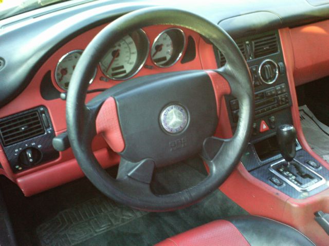 1998 Mercedes-Benz SLK-Class 2dr HB DSG Hatchback