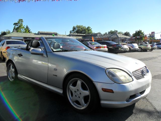 1999 Mercedes-Benz SLK-Class 2dr HB DSG Hatchback