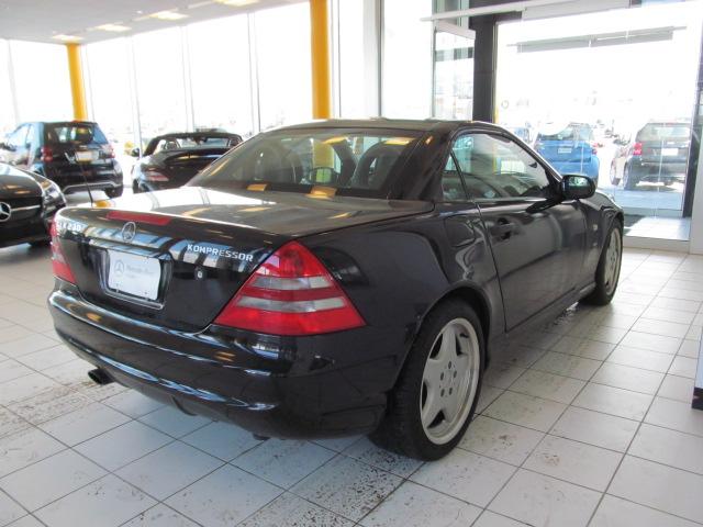1999 Mercedes-Benz SLK-Class Limited 7-passenger