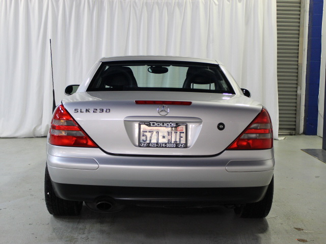 1999 Mercedes-Benz SLK-Class Limited 7-passenger