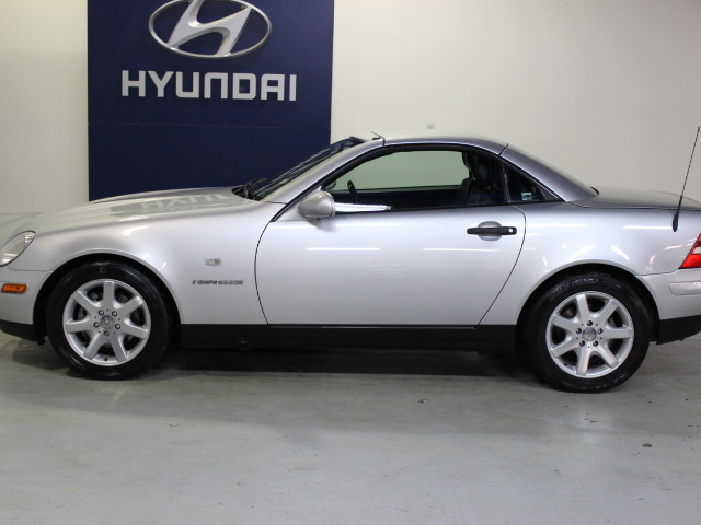 1999 Mercedes-Benz SLK-Class Limited 7-passenger