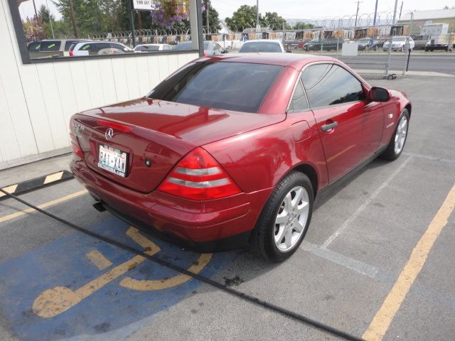 1999 Mercedes-Benz SLK-Class 2dr HB DSG Hatchback