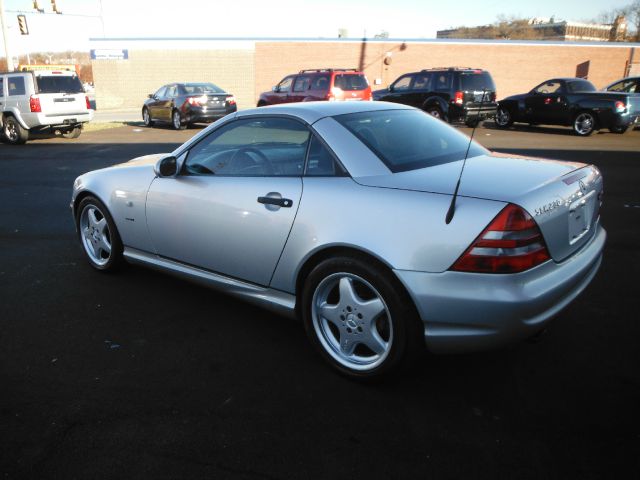 2000 Mercedes-Benz SLK-Class 2dr HB DSG Hatchback