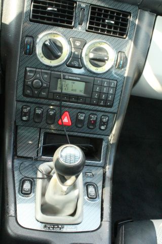 2000 Mercedes-Benz SLK-Class LE Clean Car Fax Priced To Go