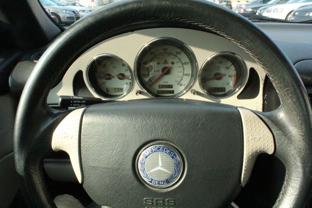 2000 Mercedes-Benz SLK-Class LE Clean Car Fax Priced To Go