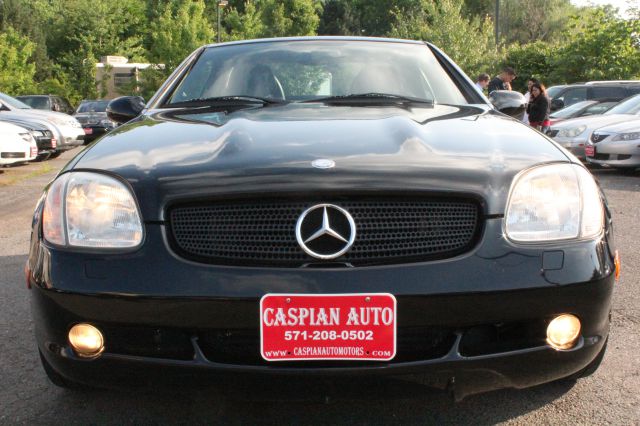 2000 Mercedes-Benz SLK-Class LE Clean Car Fax Priced To Go
