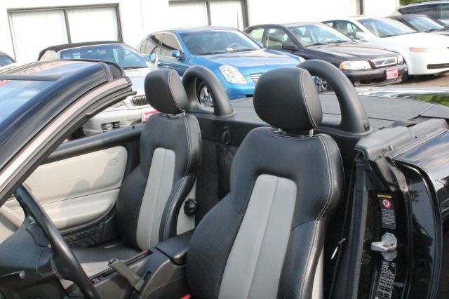 2000 Mercedes-Benz SLK-Class LE Clean Car Fax Priced To Go