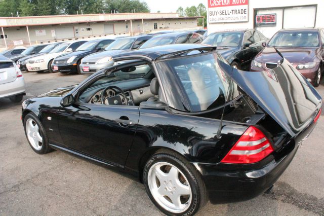 2000 Mercedes-Benz SLK-Class LE Clean Car Fax Priced To Go
