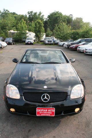 2000 Mercedes-Benz SLK-Class LE Clean Car Fax Priced To Go
