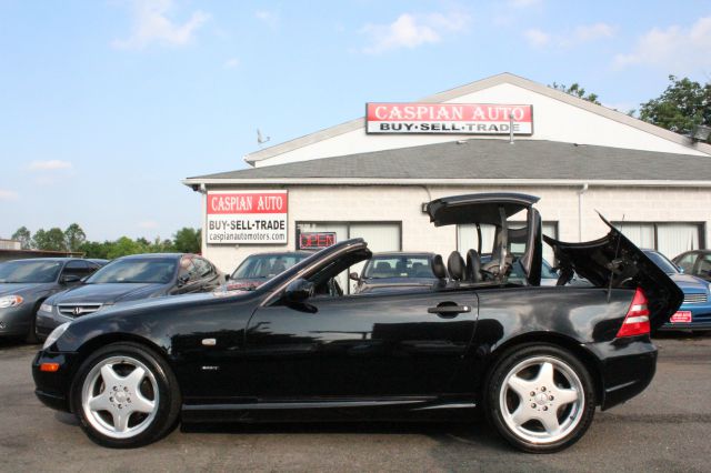 2000 Mercedes-Benz SLK-Class LE Clean Car Fax Priced To Go