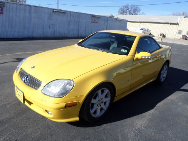 2001 Mercedes-Benz SLK-Class 2dr HB DSG Hatchback