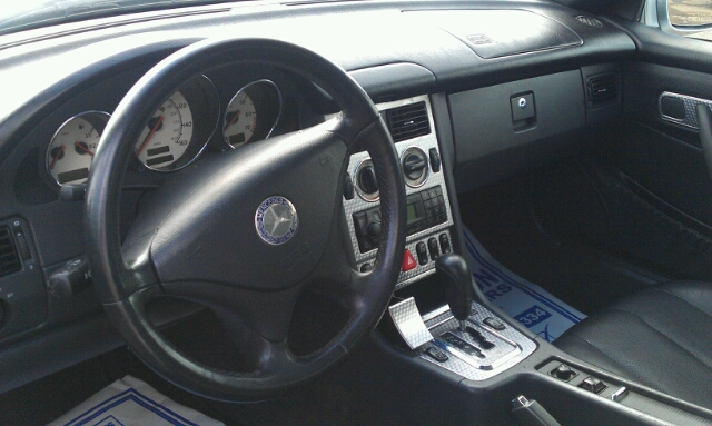 2001 Mercedes-Benz SLK-Class 2dr HB DSG Hatchback