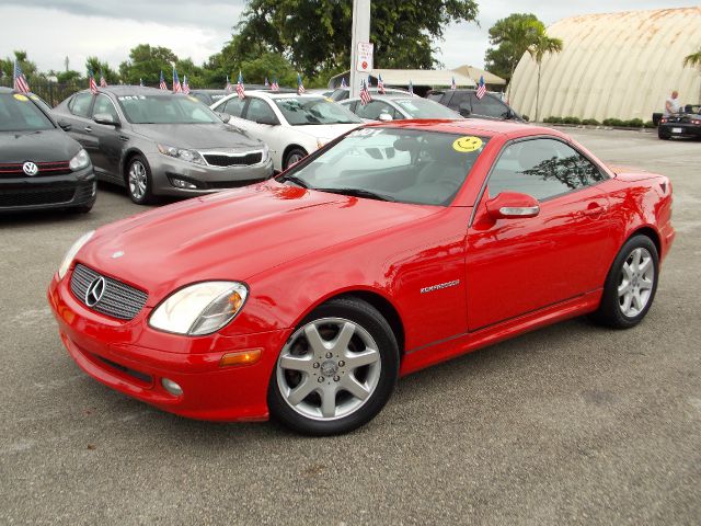 2001 Mercedes-Benz SLK-Class 2dr HB DSG Hatchback