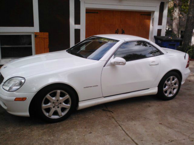 2001 Mercedes-Benz SLK-Class 2dr HB DSG Hatchback