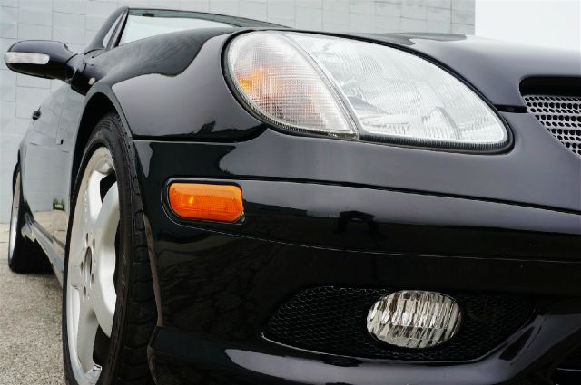 2002 Mercedes-Benz SLK-Class Crew Cab FX4 4WD