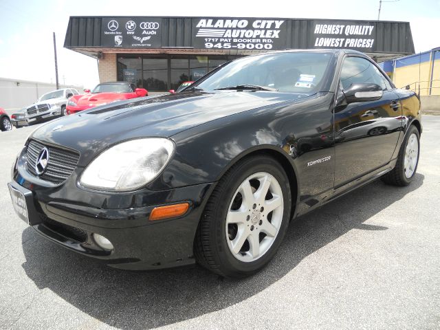 2003 Mercedes-Benz SLK-Class 2dr HB DSG Hatchback