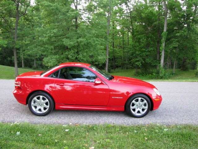 2003 Mercedes-Benz SLK-Class Limited 7-passenger