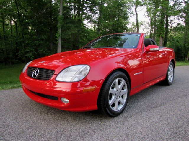 2003 Mercedes-Benz SLK-Class Limited 7-passenger