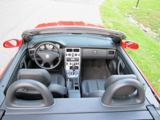 2003 Mercedes-Benz SLK-Class Limited 7-passenger