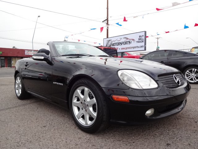 2003 Mercedes-Benz SLK-Class Limited 7-passenger