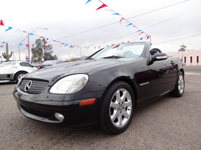 2003 Mercedes-Benz SLK-Class Limited 7-passenger