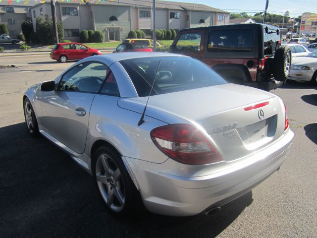 2005 Mercedes-Benz SLK-Class Exl-res