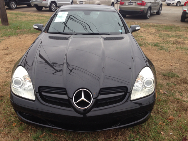 2005 Mercedes-Benz SLK-Class Limited Sport Utility 4D