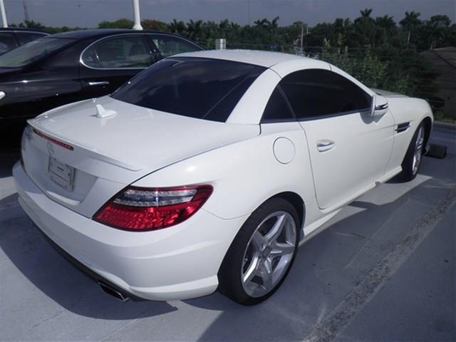 2012 Mercedes-Benz SLK-Class Crew Cab Short Box 4-wheel Drive LT 4x4 Truck