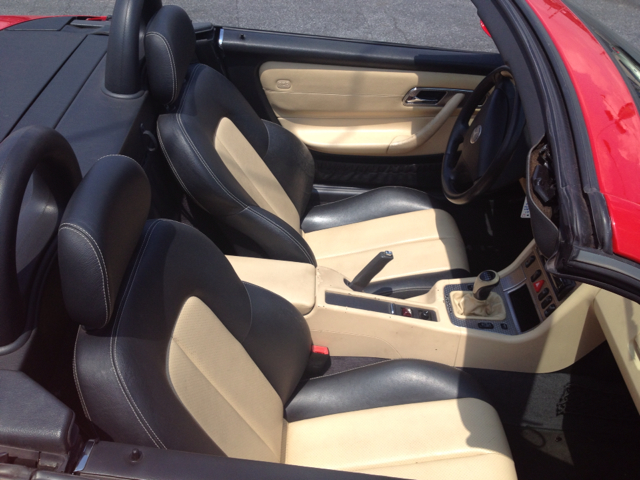 2001 Mercedes-Benz SLK 2dr HB DSG Hatchback