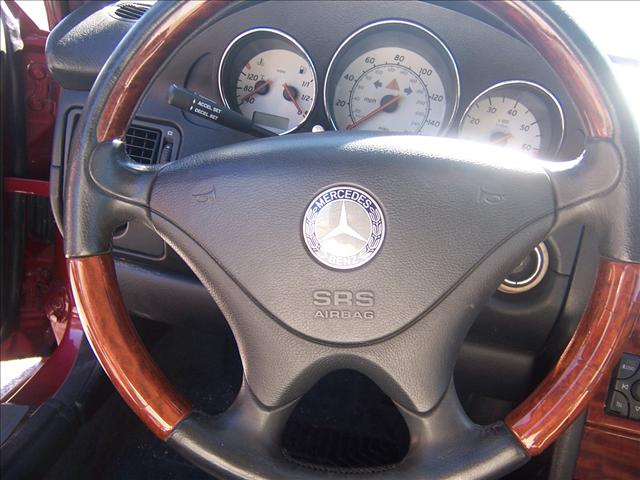 2001 Mercedes-Benz SLK Class Navigation Package Sedan
