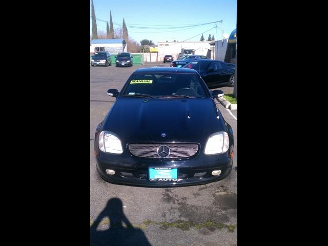 2001 Mercedes-Benz SLK Class Navigation Package Sedan