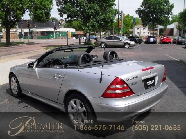 2001 Mercedes-Benz SLK Class Clk350 Coupe