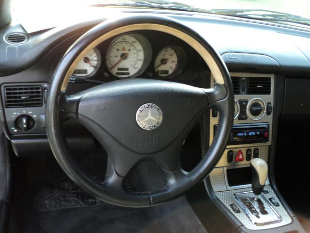 2002 Mercedes-Benz SLK Class Unknown
