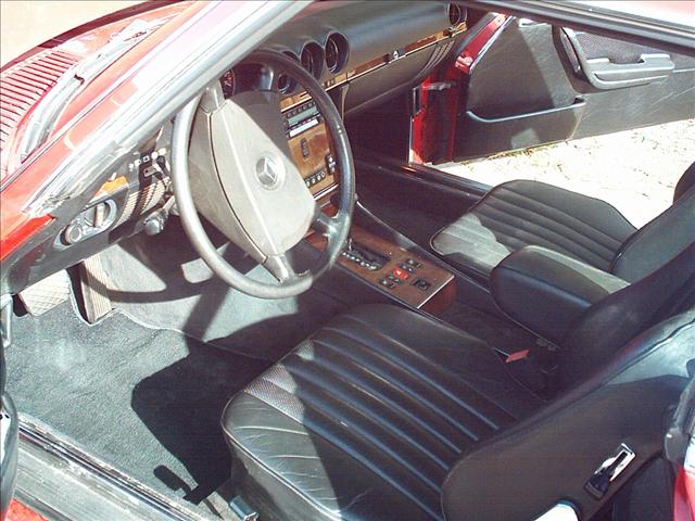 1985 Mercedes-Benz SL Class 2.5L