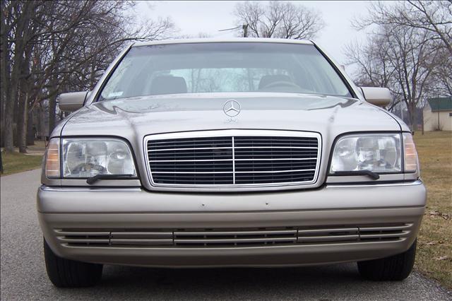 1999 Mercedes-Benz S Class SE Automatic 4X4 Beutiful