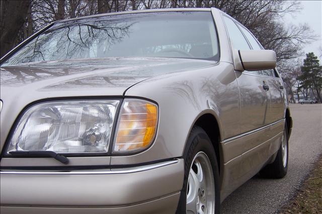 1999 Mercedes-Benz S Class SE Automatic 4X4 Beutiful
