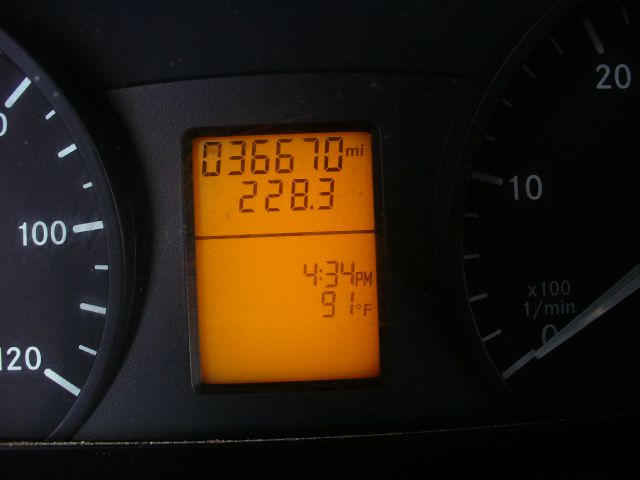 2011 Mercedes-Benz Sprinter 2500 2.0T 1 Owner