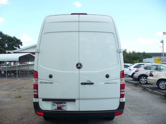 2011 Mercedes-Benz Sprinter 2500 2.0T 1 Owner