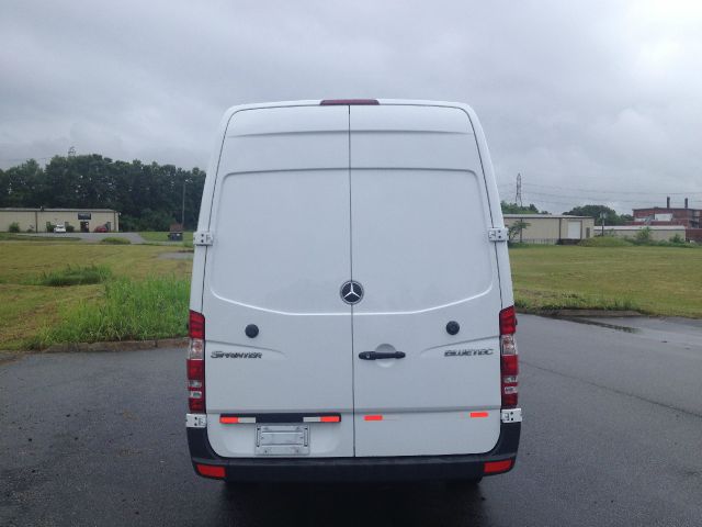2012 Mercedes-Benz Sprinter 2500 2010 Dodge R/T