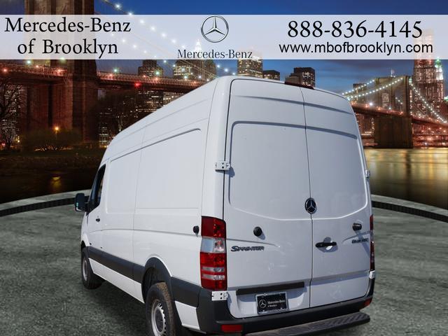 2013 Mercedes-Benz Sprinter 3500 R/T Road +track