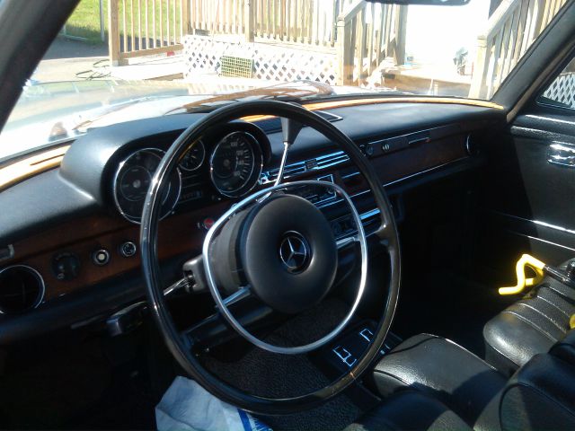 1972 Mercedes Benz 280 5XT