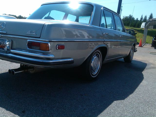 1972 Mercedes Benz 280 5XT
