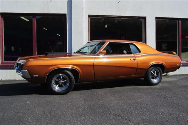 1969 Mercury Cougar 29